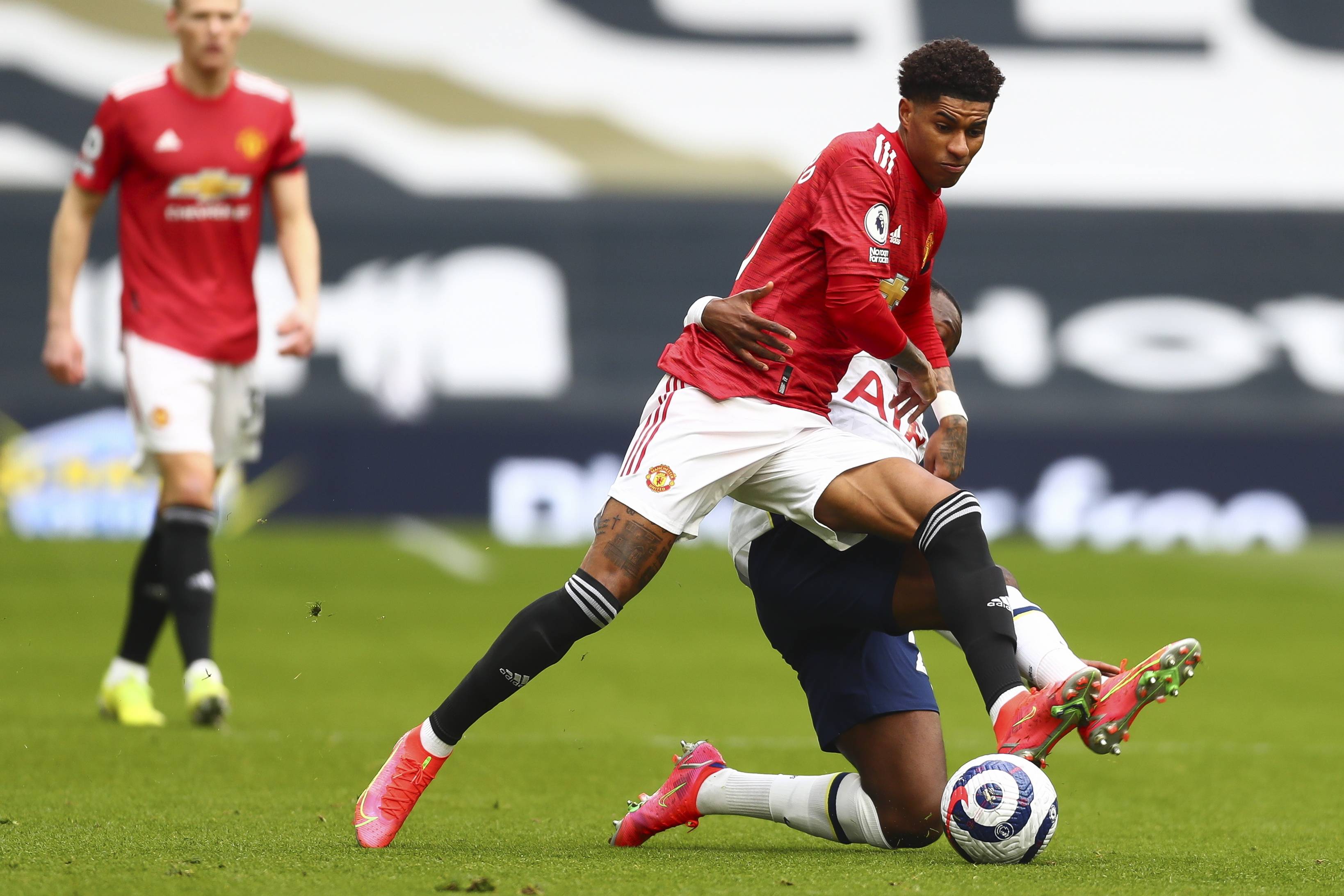 市場巨頭N 市場巨頭N